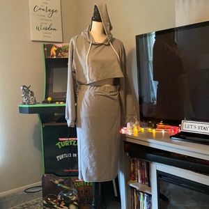 Grey Cropped Hooded MIDI